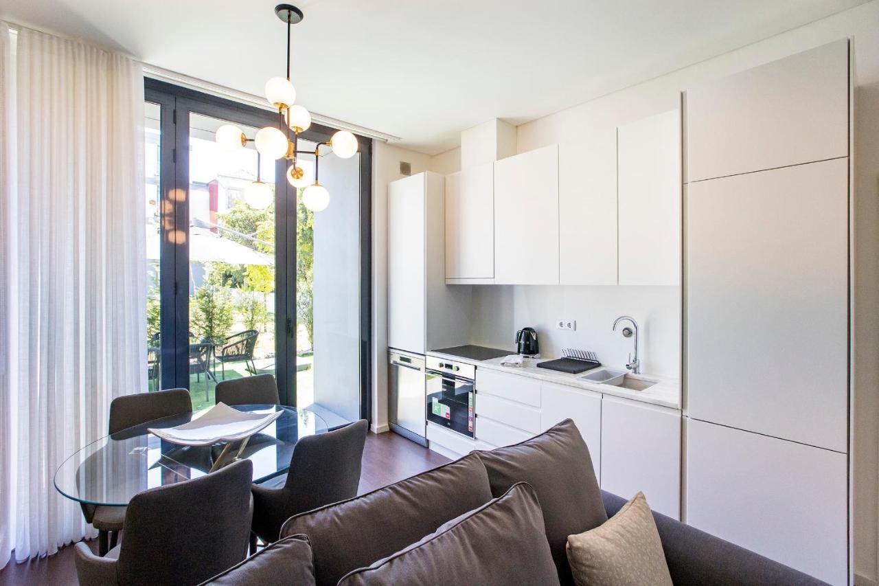 Superb 1Br Flat W/ Garden, Ac & Free Parking By Lovelystay Porto Exterior photo