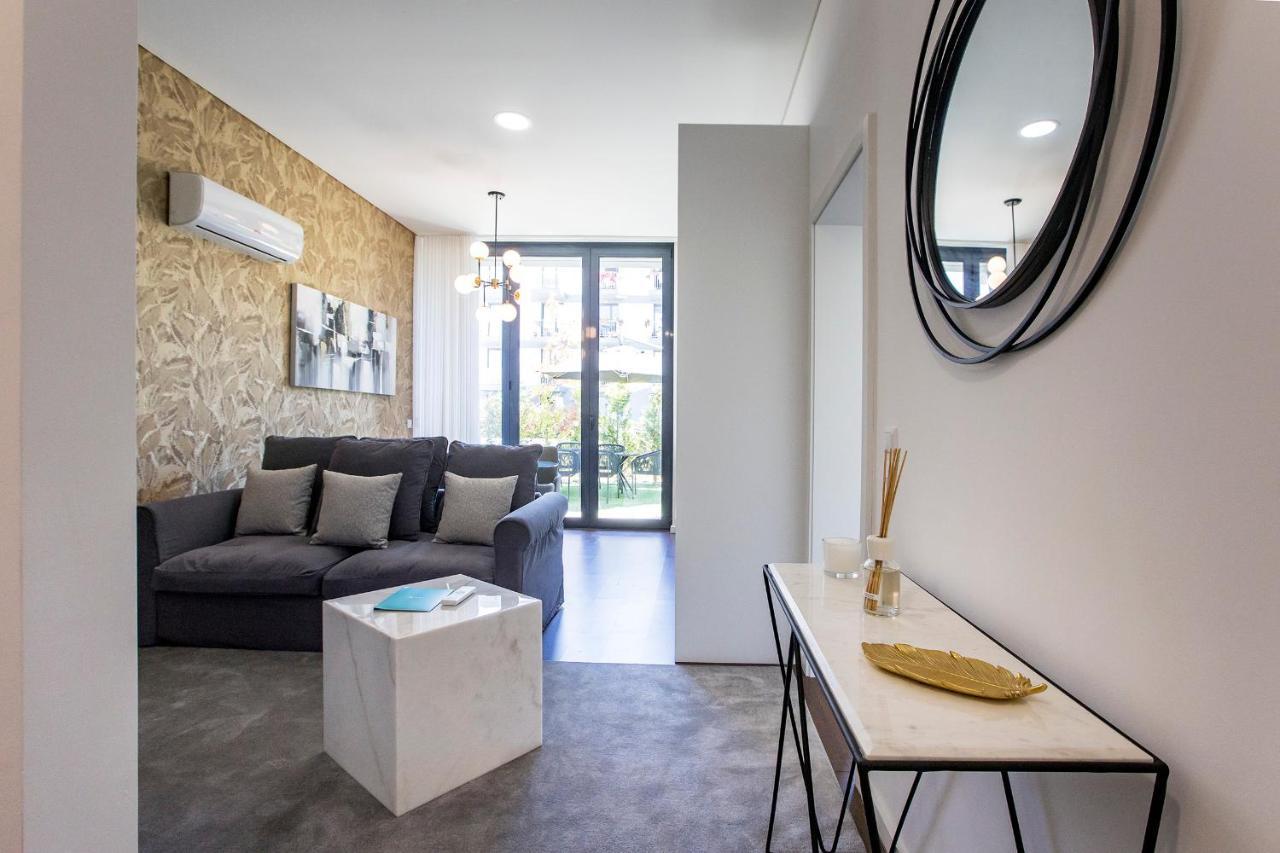 Superb 1Br Flat W/ Garden, Ac & Free Parking By Lovelystay Porto Exterior photo
